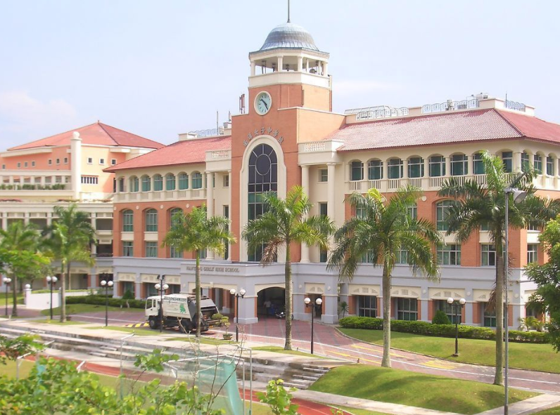 校園的文化建設(shè)是培養(yǎng)莘莘學(xué)子希望和夢想的地方