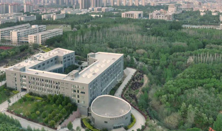 綠色生態(tài)校園真的很好！