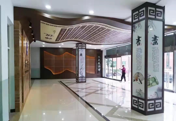 原來(lái)校園大廳是這樣的設(shè)計(jì)的！